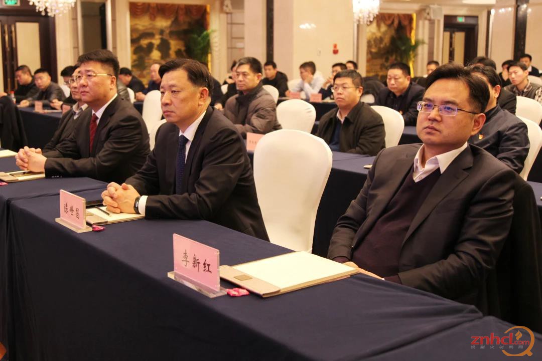 洛阳市与辽宁忠旺集团100万铝合金精深加工项目签约仪式在郑州举行